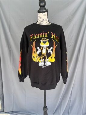 Cheetos Flamin' Hot Graphic Long Sleeve Crewneck Sweatshirt Sz XS